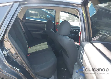 2015 Nissan Altima 2.5 S из США, поврежденный, VIN 1N4AL3AP2FC430716